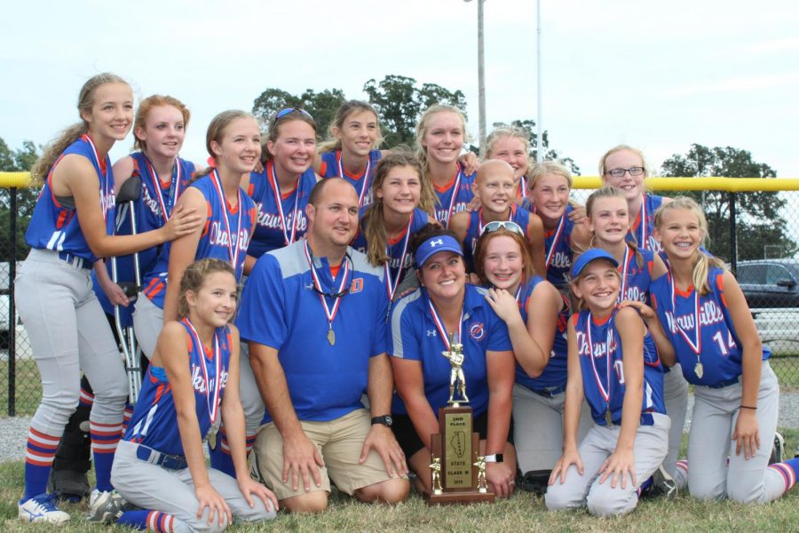 Junior Lady Rocket Softball places second in State Tournament