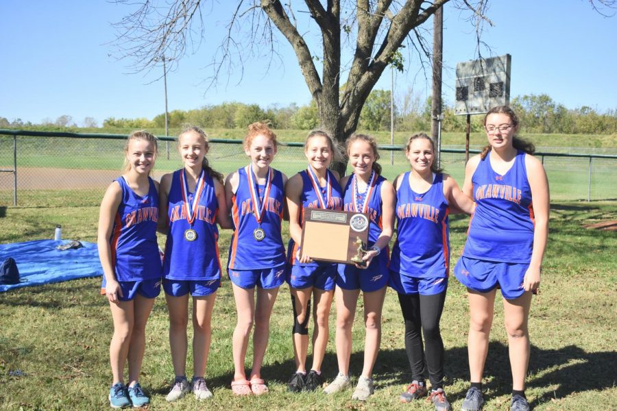 Girls Cross Country Conference Champions