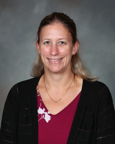 Teacher Spotlight : Mrs. Lintker